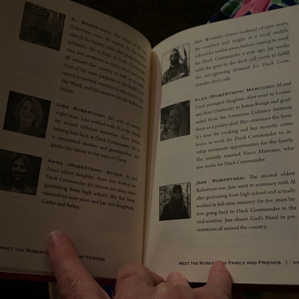 Duck Commander Devotional Book - Picture 6 of 10